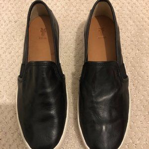 Frye Dylan Slip-on